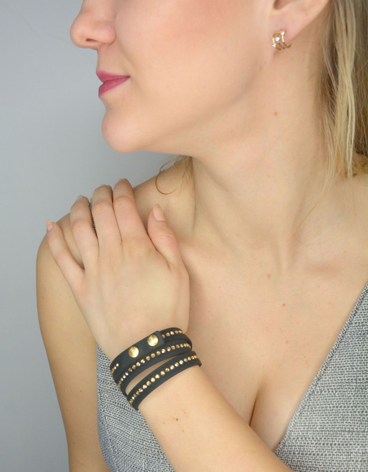 Złote kolczyki 333 'potrójne cyrkonie' KL 6519.jpg